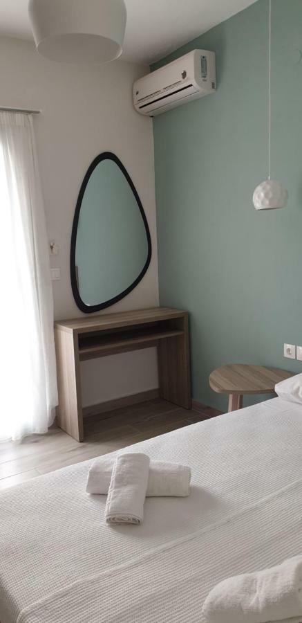 Chriselia 1 Apartman Néa Róda Kültér fotó